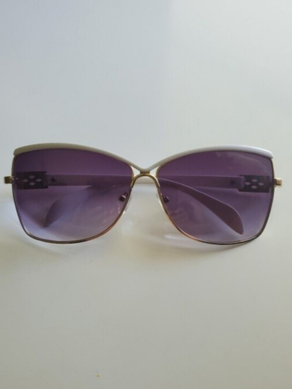 White Trim Purple Gradient Butterfly/Winged Sunglasses - UV Protection
